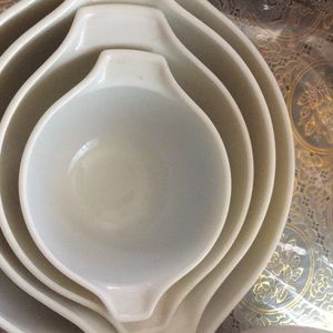 Oven/ microwave bowls. Full set of four